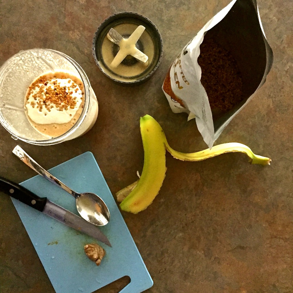 Bee Pollen Smoothie ingredients for Healthy Stacey